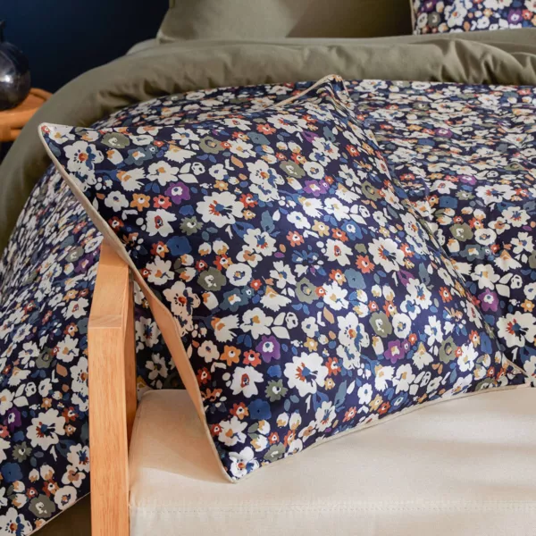 Coji�n cuadrado de terciopelo (50 x 50 cm) Dolores Azul