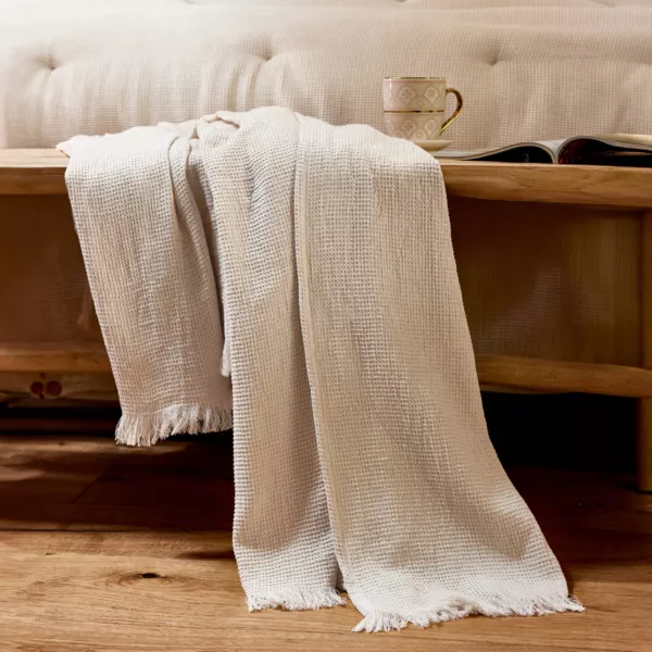 Bomuldsplaid i honningkage (130 x 160 cm) Eva Beige