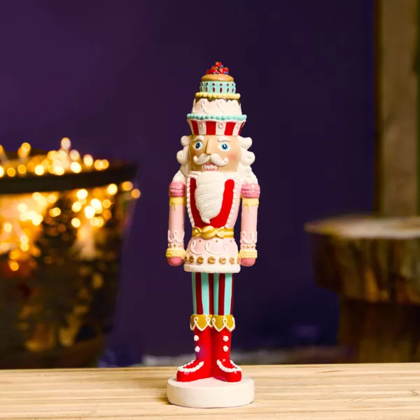 Nussknacker (H26 cm) Francis und die Leckereien