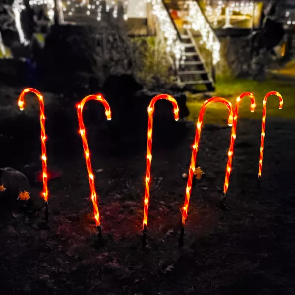 S�t med 6 lysende sukkerstokke med batteri 42 LED (H47 cm) Candy Varm hvid