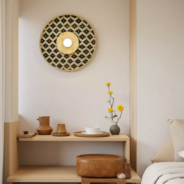 Wandleuchte Schachbrettmuster aus Bambus (D50 cm) Marioka Schwarz und naturfarben