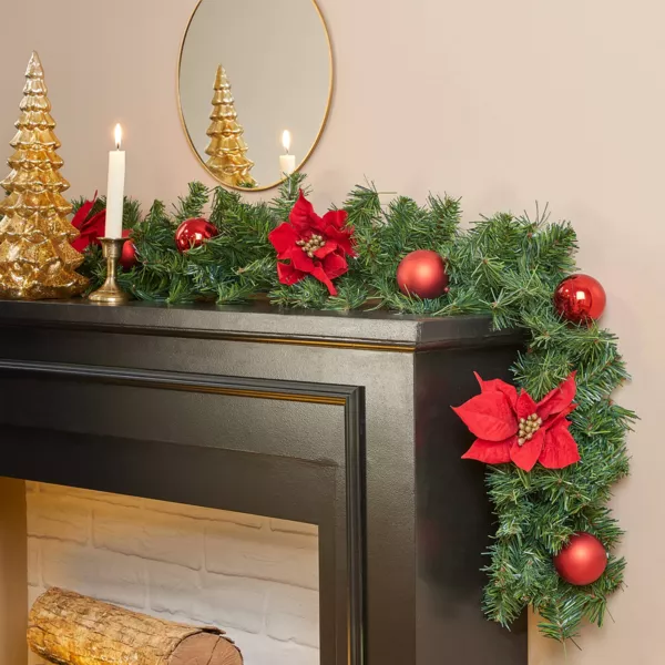 Geschm�ckte Girlande Weihnachtsstern Rot