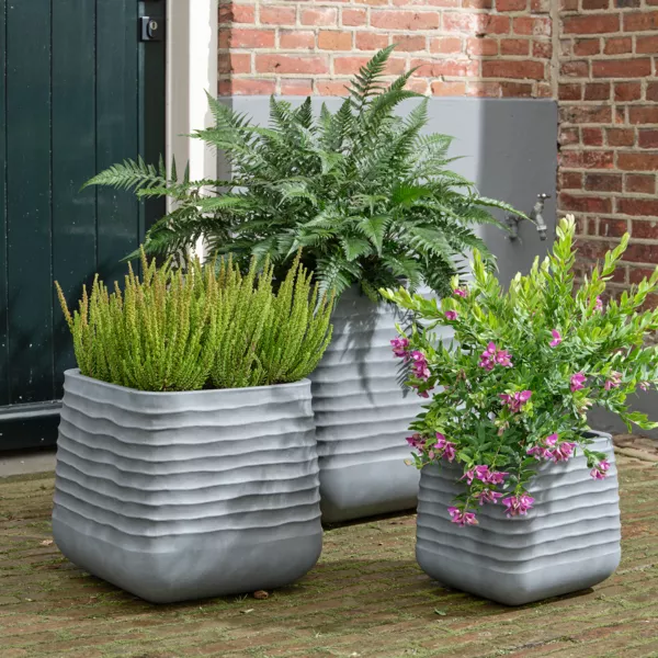 Lote de 3 maceteros cuadrados para exteriores (H49-37-27 cm) Jamie Gris efecto hormig�n