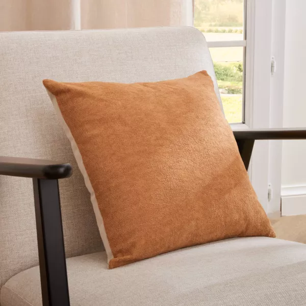 Coj�n cuadrado de bucle (40 x 40 cm) Ava Camel