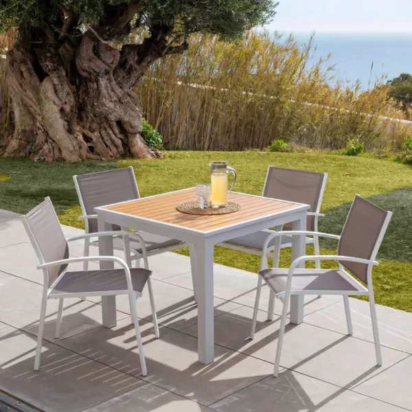 Table de jardin carr�e en aluminium 4 places (89 x 89 cm) Murano Blanc et effet bois