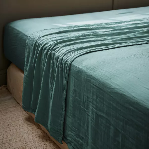 Fladt lagen i bomuldsgaze (240 x 300 cm) Ga�a Bl�gr�n