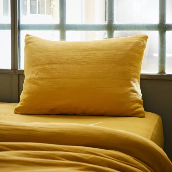 Taie d'oreiller rectangulaire gaze de coton (50 x 70 cm) Ga�a Jaune safran