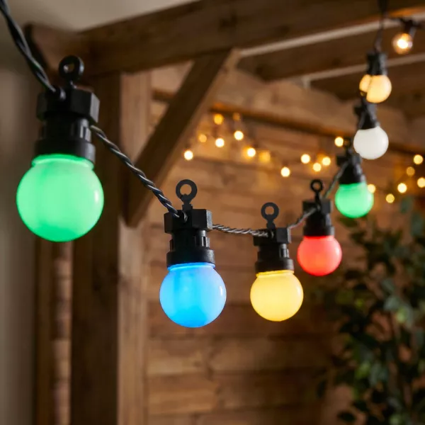 Solarbetriebene Gartenlichterkette mit 10 LEDs (4,5 m) Sommerliche Guinguette Mehrfarbig