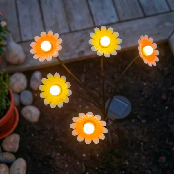 D�coration lumineuse solaire de 5 Tournesols jaunes (H60 cm) � piquer au sol