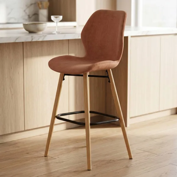 Set di 2 sedie per isola centrale con schienale in tessuto (Altezza seduta 65cm) Malika Marrone n�fle