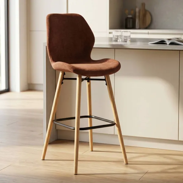 Conjunto de 2 taburetes de isla central con respaldo de tela (Asiento 65cm) Malika Caoba