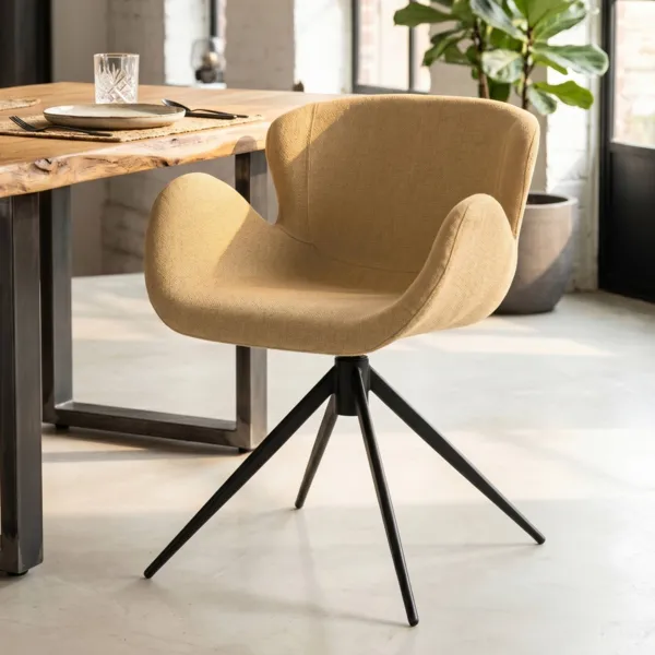 Silla de comedor giratoria con reposabrazos de tela texturizada (Asiento 46cm) Pema Miel