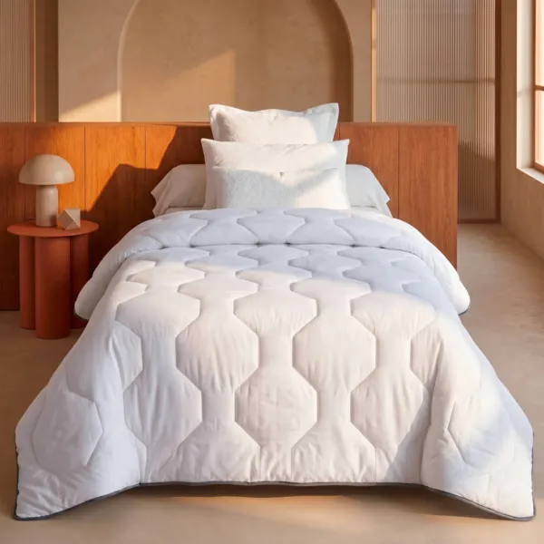 Couette tr�s chaude enveloppe percale de coton (140 x 200 cm) Galaxie Blanche