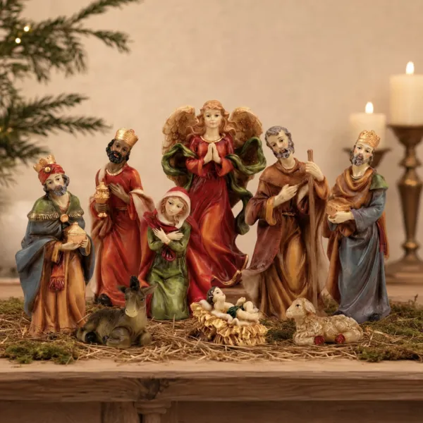 De 9 santons (H9 cm) van Sebastien