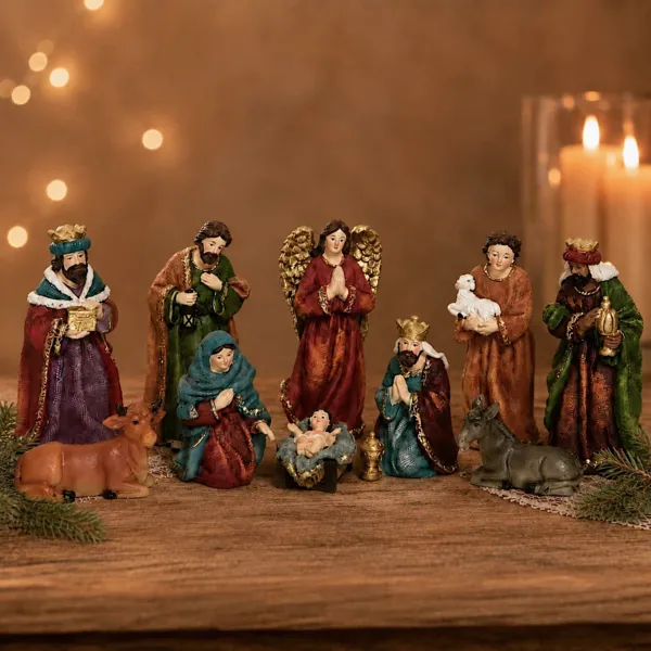 Le 10 statuine (H13 cm) di Emmanuel
