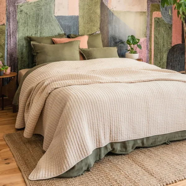 Copriletto trapuntato in cotone (260 x 240 cm) Mira Beige