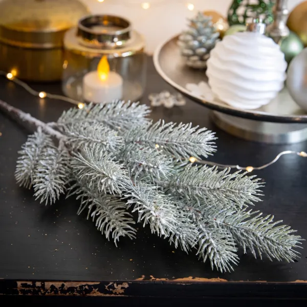 Branche de sapin (65 m) Santa Vert enneigé