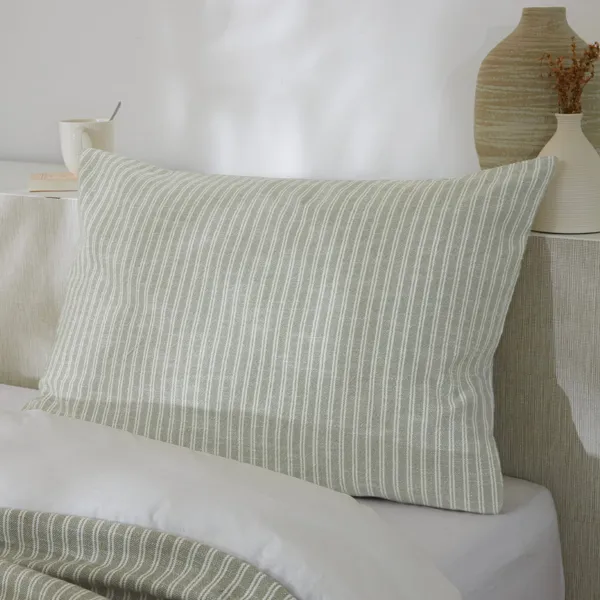 Federa rettangolare reversibile in cotone testurizzato e percalle (50 x 70 cm) Alice Verde