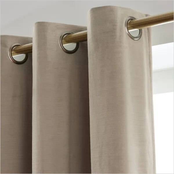 Tenda in velluto goffrato (140 x 240 cm) Maela Tortora
