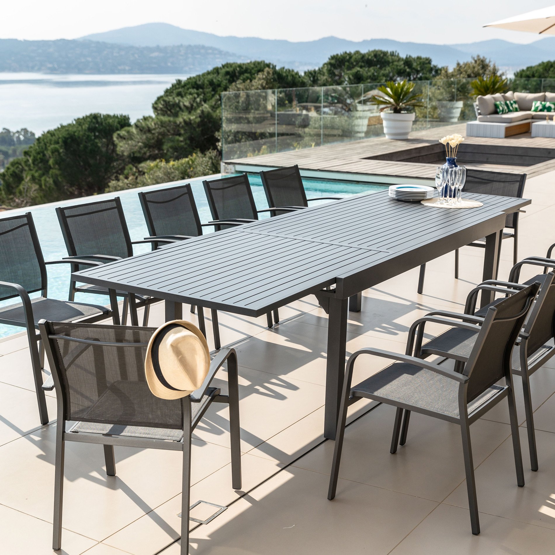 Mesa de jardín rectangular extensible Aluminio Murano (Hasta 12 pers.) -  Gris antracita - Conjuntos de jardín, mesa y sillas - Eminza
