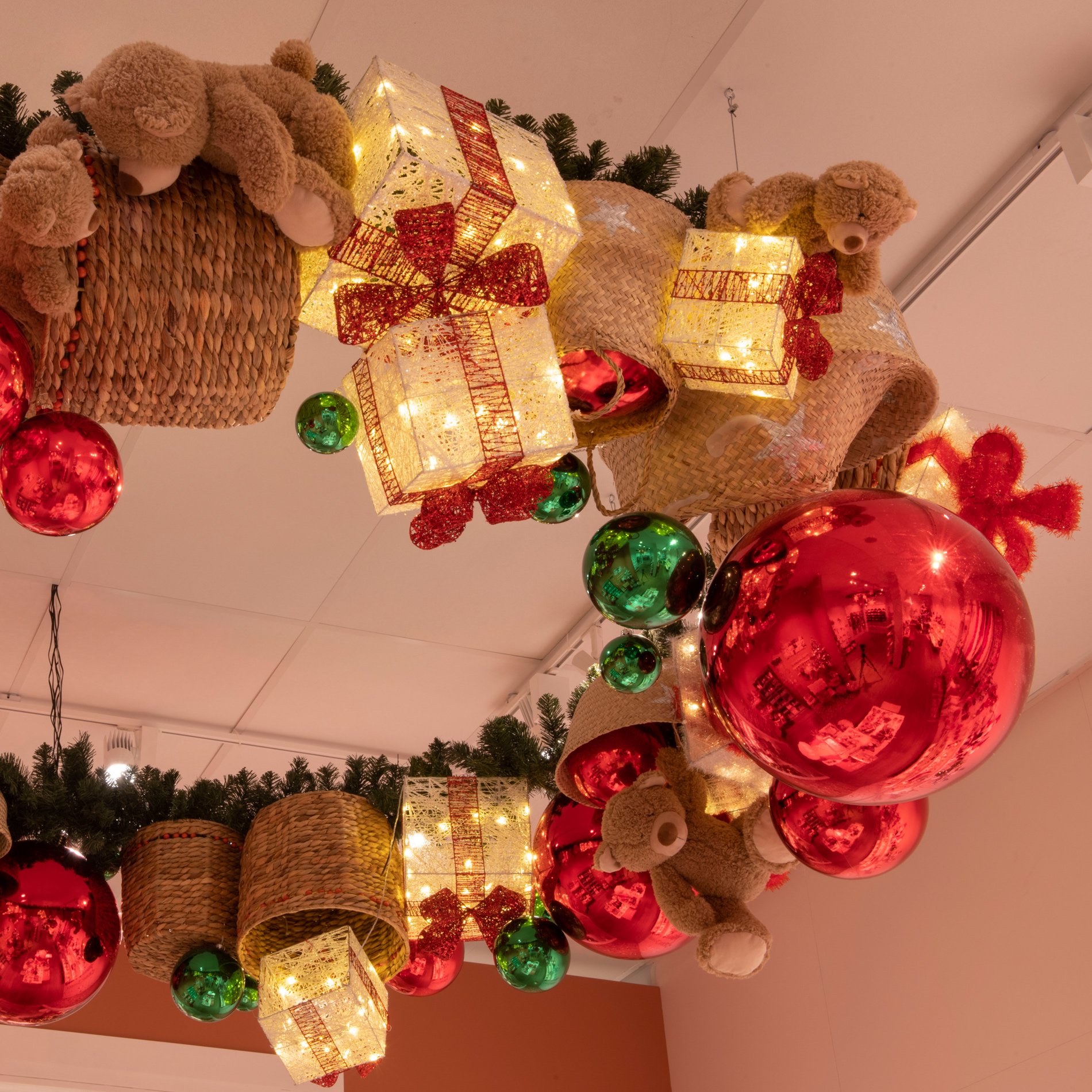 Combien consomment les luminaires de Noël : notre guide -  Blog