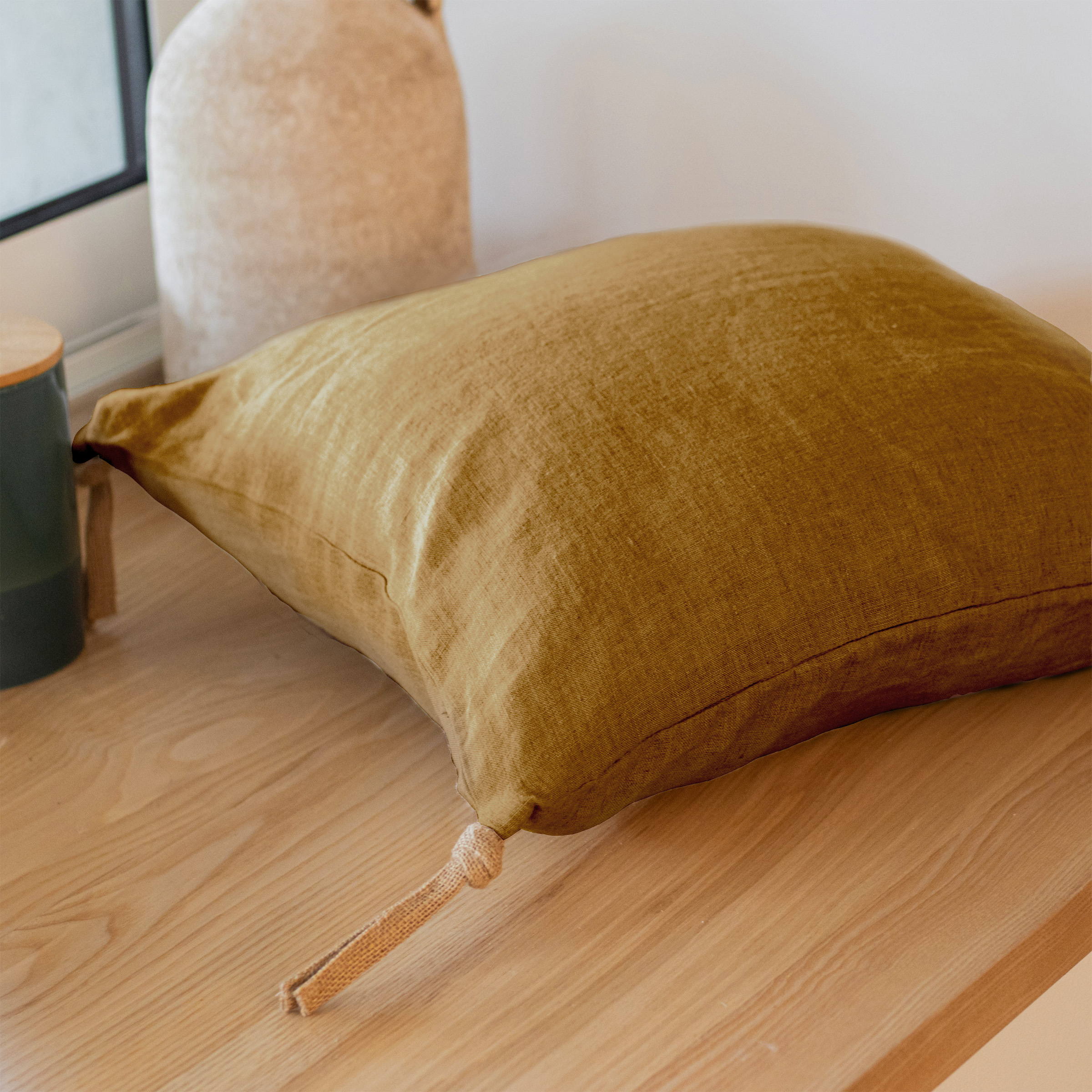Federa Per Cuscino Lungo 45x185 Cm In Cotone Premium Caramello: Biancheria Da Letto Oeko-Tex, Morbida E Traspirante Per Tutte Le Stagioni, 57 Fili/cm²
